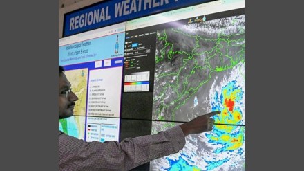 West Bengal, WB, cyclone Dana, cyclone dana tracker live imd, imd cyclone, west bengal, odisha cyclone dana, dana hits west bengal, cyclone dana landfall, cyclone dana date West Bengal, WB, cyclone Dana, cyclone dana tracker live imd, imd cyclone, west bengal, odisha cyclone dana, dana hits west bengal, cyclone dana landfall, cyclone dana date
