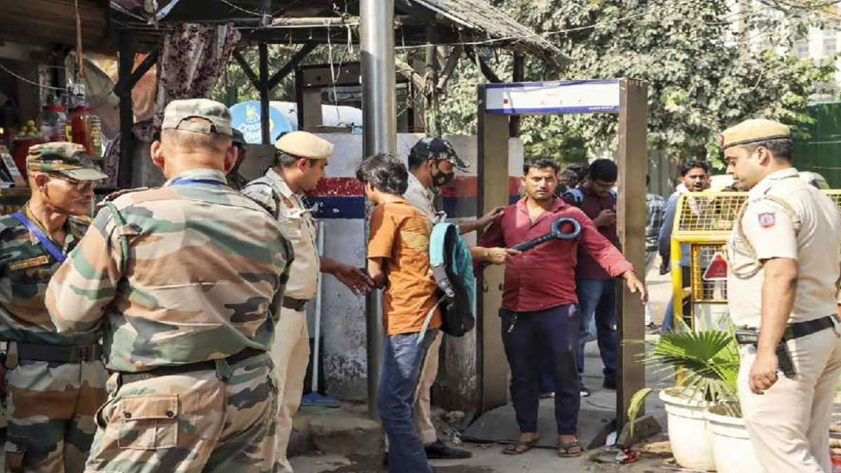 Delhi security, police