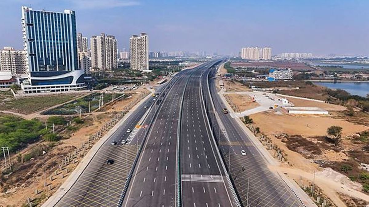 Construction industry, revenue growth, order-awarding activity, order book, Central Government, road projects, capital requirements Construction industry, revenue growth, order-awarding activity, order book, Central Government, road projects, capital requirements
