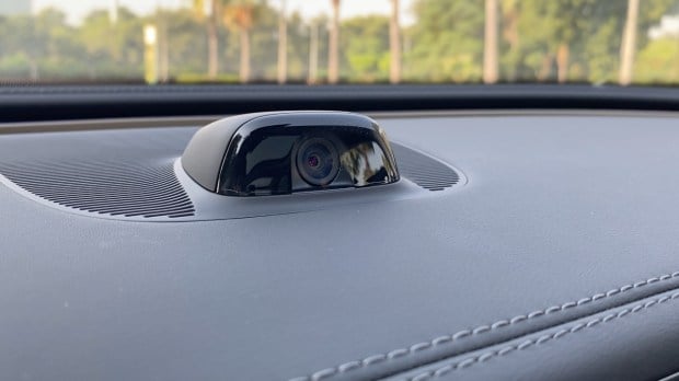 E-Class Selfie camera