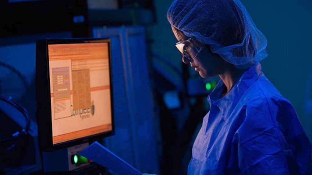 Strand Life Sciences provides a comprehensive portfolio of oncology genomic solutions covering both hereditary risk screening and cancer patient testing.