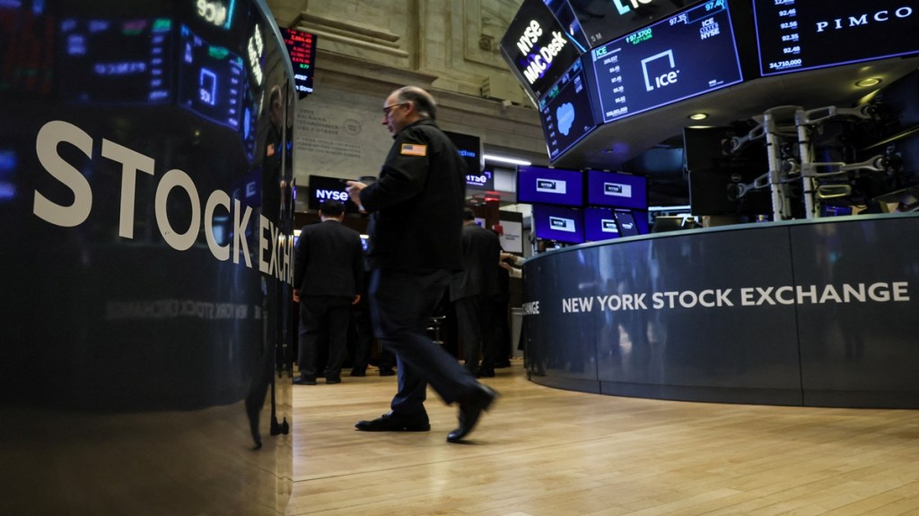 DSP Mutual Fund, international funds, subscriptions, temporarily restricted, tax, overseas, assets DSP Mutual Fund, international funds, subscriptions, temporarily restricted, tax, overseas, assets