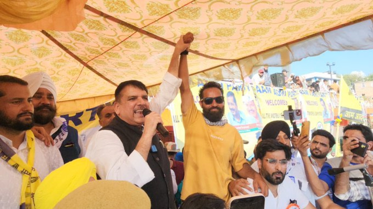 Jammu and Kashmir Assembly Election: Mehraj Malik's victory marks AAP's entry into J&K, defeats BJP’s Gajay Singh Rana in Doda by 4,770 votes. Jammu and Kashmir Assembly Election: Mehraj Malik's victory marks AAP's entry into J&K, defeats BJP’s Gajay Singh Rana in Doda by 4,770 votes.