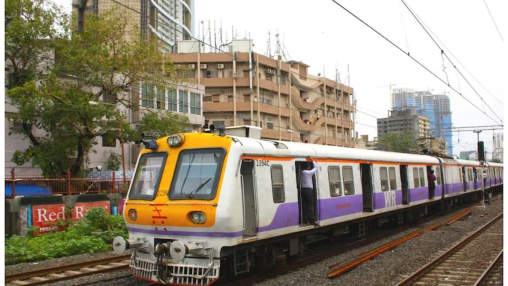 Mumbai local train update
