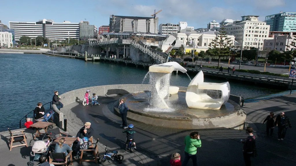 New Zealand Jobs, New rule, accredited employers, Green List, Work and Income, Job Check, immigration