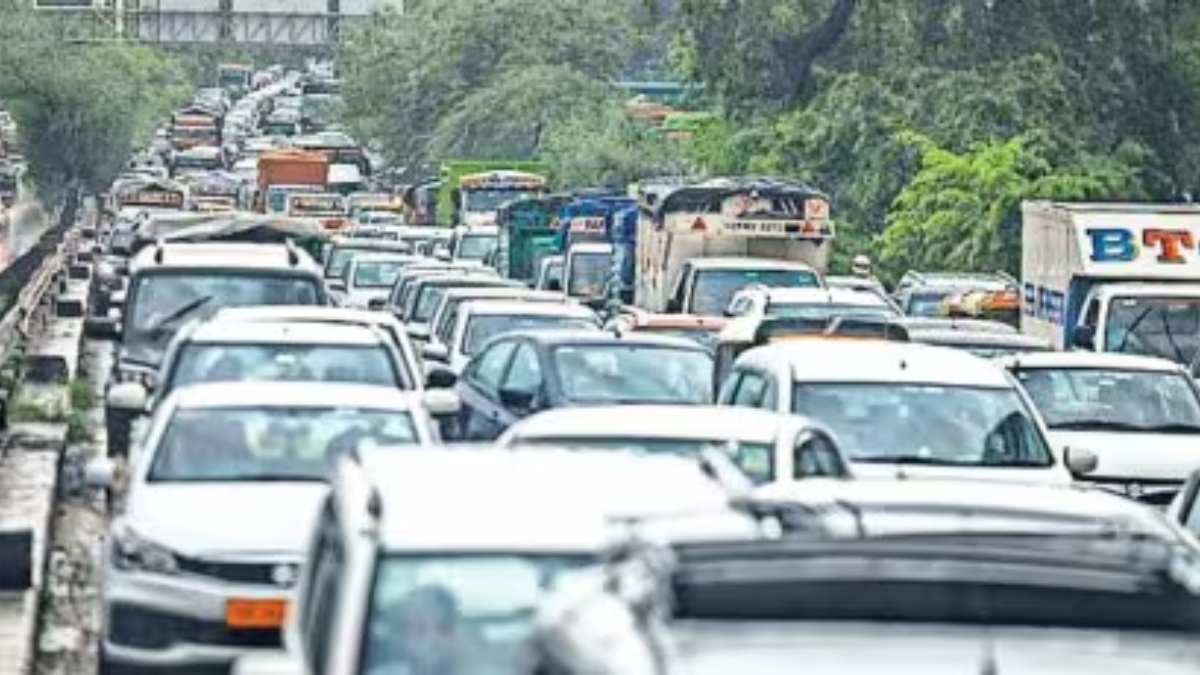Old Kakrola road, Old Kakrola road news, Old Kakrola road closure, Southwest dekhi traffic, traffic, traffic delhi, delhi traffic police