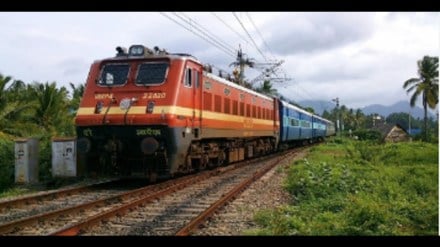 Purushottam Express halted for over 3 hours at UP’s Tundla station after bomb scare, turns out to be hoax