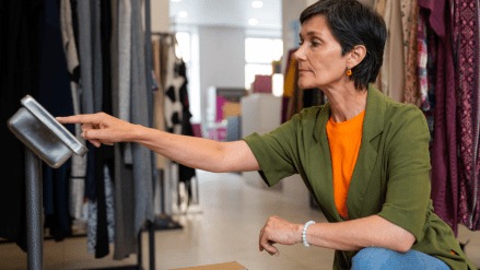 From the Dussehra period till around Diwali, shopping is expected to be at its peak. (Image: Freepik) From the Dussehra period till around Diwali, shopping is expected to be at its peak. (Image: Freepik)