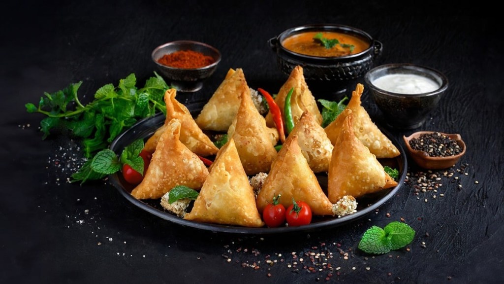 Diabetes, Diabetes causes, samosa, pakora, chips, diabetes epidemic, diabetes in India, health news, wellness news,