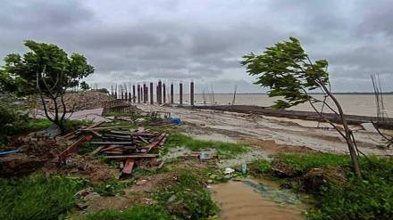 cyclone dana update
