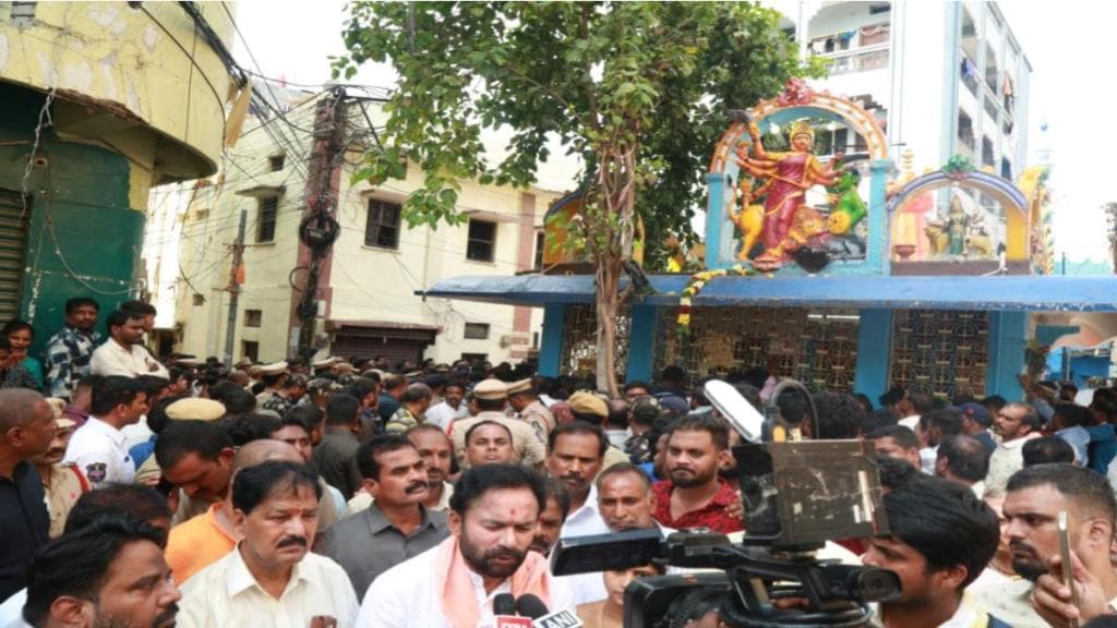 Telangana, Muthyalamma temple idol, Man vandalises Muthyalamma temple idol