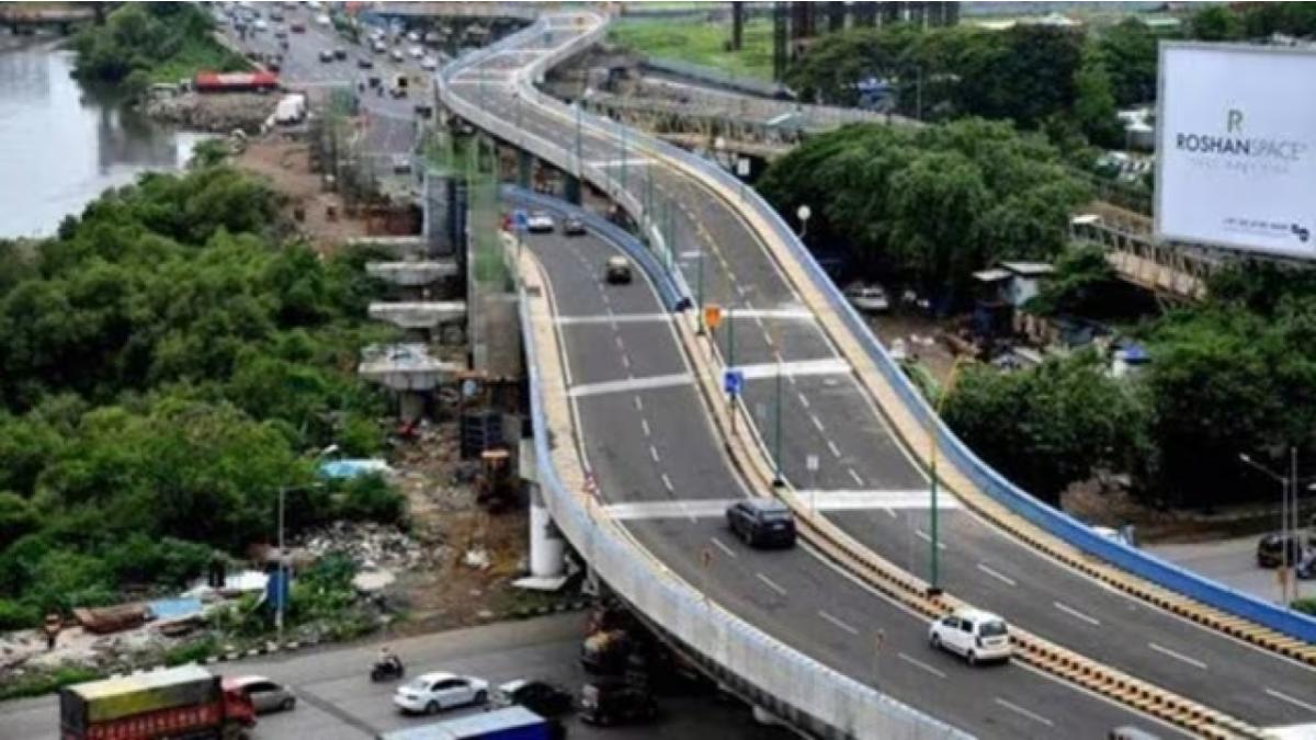 BMC razes decades-old temple to facilitate Goregaon-Mulund Link Road project work BMC razes decades-old temple to facilitate Goregaon-Mulund Link Road project work