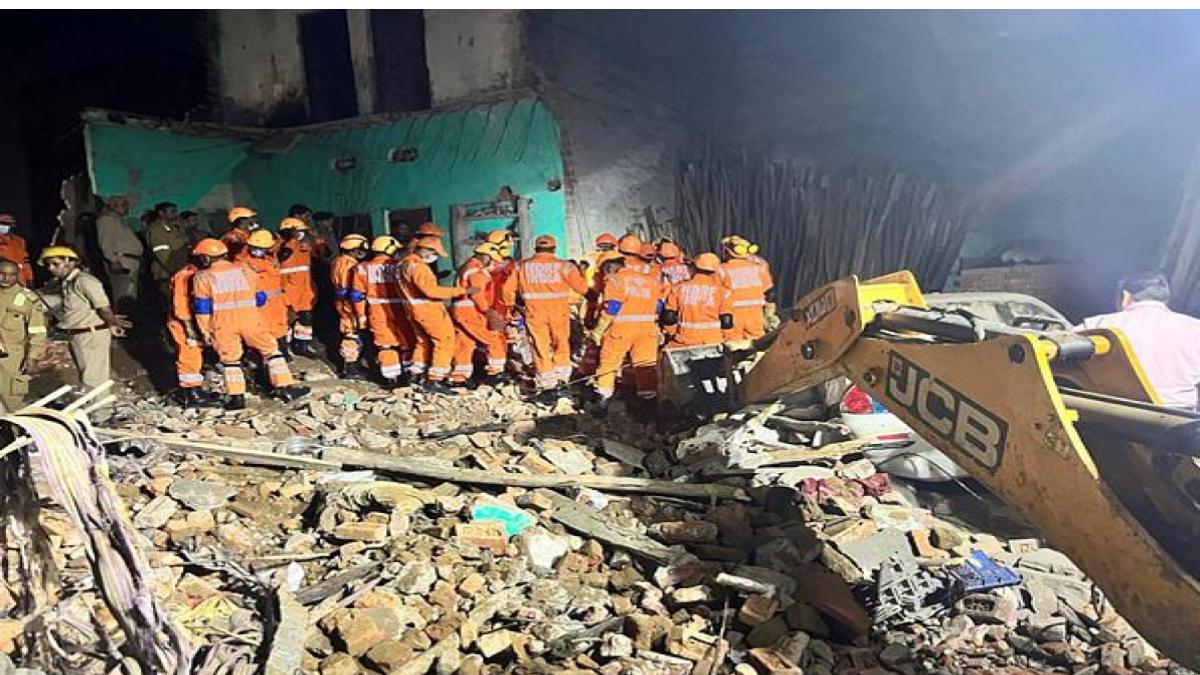 Uttar Pradesh: 5 killed as house collapses after cylinder blast in ...