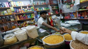Kirana stores, Industry, qcomm, Blinkit, Swiggy, Zepto, CCI