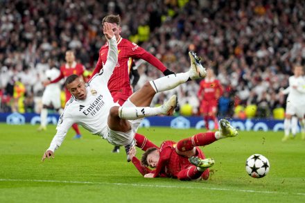 Liverpool's Conor Bradley tackles Real Madrid's Kylian Mbappe (left) during the Champions League at Anfield Stadium, Liverpool, England (ap/pti)