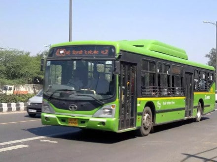 Two, including police constable, mowed down by DTC bus in Delhi