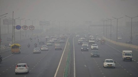 Delhi Air Pollution: Air quality remains 'very poor', AQI at 367