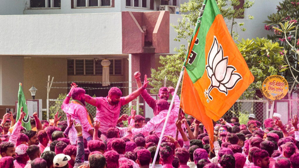Counting of votes in Maharashtra and Jharkhand was held on Saturday.