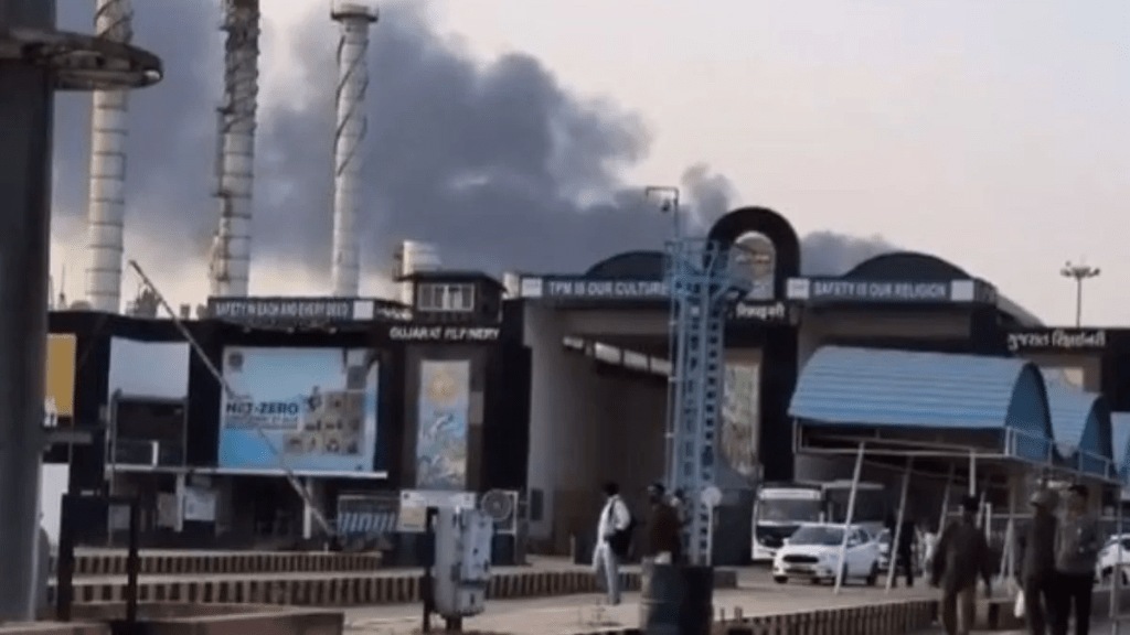 Gujarat refinery blast Gujarat refinery blast