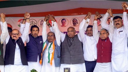 Jharkhand Elections 2024: INDIA bloc outlines '7 guarantees' in manifesto, promises enhanced reservations, 10 lakh jobs Jharkhand Elections 2024: INDIA bloc outlines '7 guarantees' in manifesto, promises enhanced reservations, 10 lakh jobs