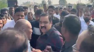 Maharashtra Elections 2024: Scuffle breaks out between Shinde Sena, independent candidates in Nandgaon | WATCH