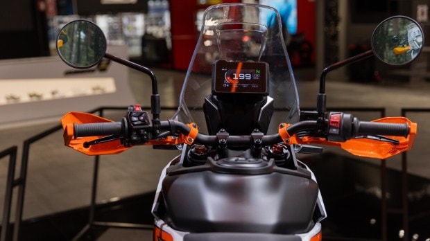 KTM 390 Adventure R console