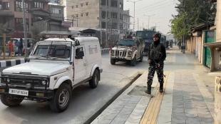 srinagar, gunfire, srinagar encounter, security personnel, india news