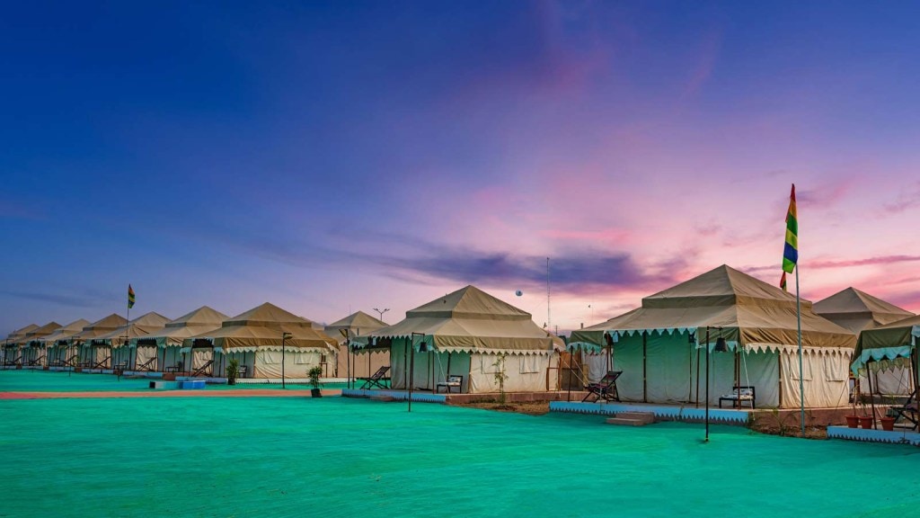 Madhya Pradesh: The Heart of Incredible India Madhya Pradesh: The Heart of Incredible India