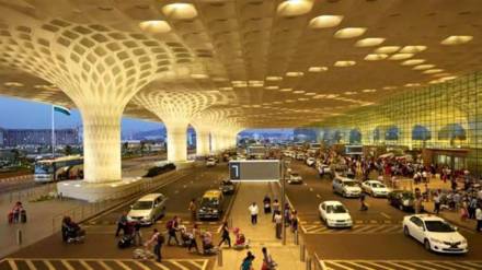 Mumbai Airport passenger traffic