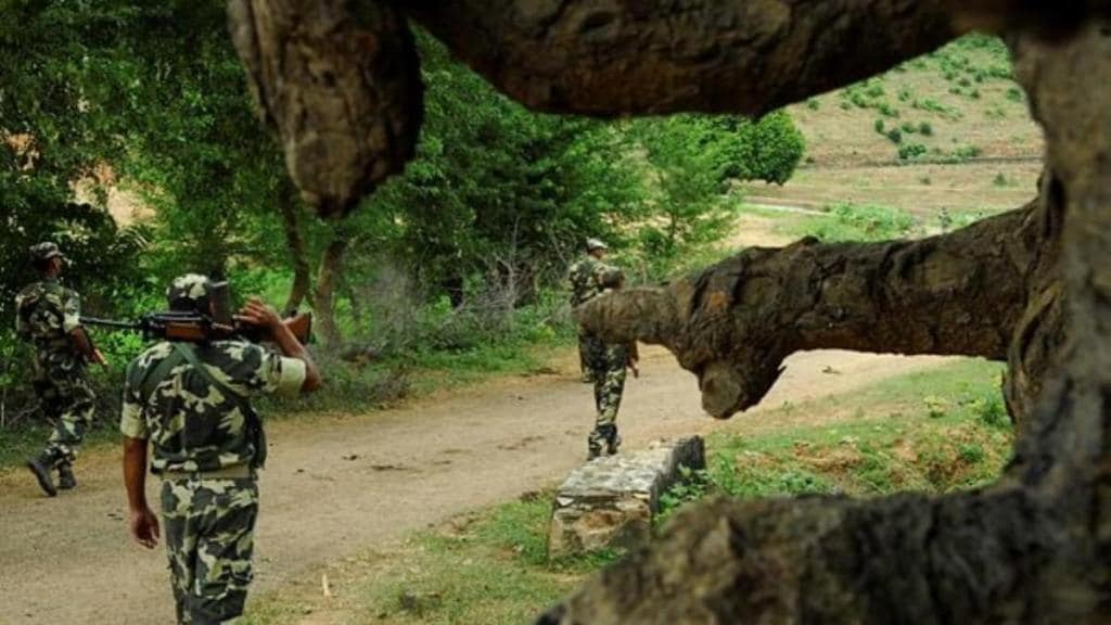Chhattisgarh, naxal attack in Chhattisgarh, police jawans injured