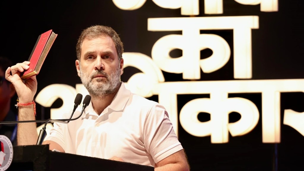 Congress leader Rahul Gandhi in Maharashtra. (Photo: Facebook)