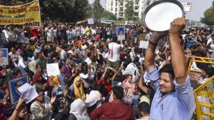 UPPSC Protest, Uttar Pradesh Public Service Commission, one day one shift approved, uppsc exam 2024, Prayagraj Protest, UPPSC Protest in Prayagraj, UPPSC Protest in Prayagraj, UPPSC students protest, UPPSC PCS exam 2024, UPPSC exam RO-ARO exam 2024, UPPSC controversy, UPPSC exam schedule row, UP, Yogi Adityanath
