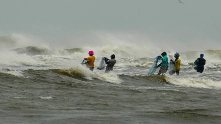 Cyclone Fengal to make landfall near north Tamil Nadu-Puducherry coast today evening