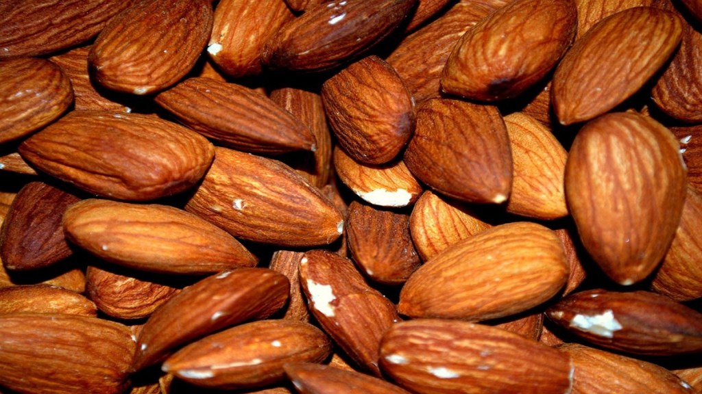 Almonds, Almonds benefits, almonds side effects, workout, workout routine, exercises, health news, wellness news,