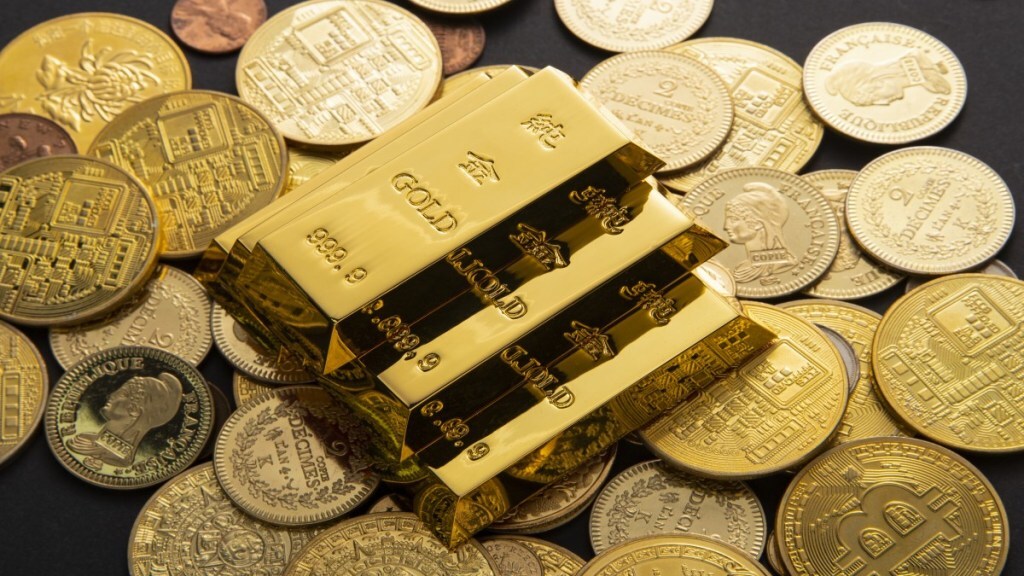 Gold prices plunge Rs 1,250 amid stronger dollar, easing geopolitical tensions. (Image Source: Freepik)