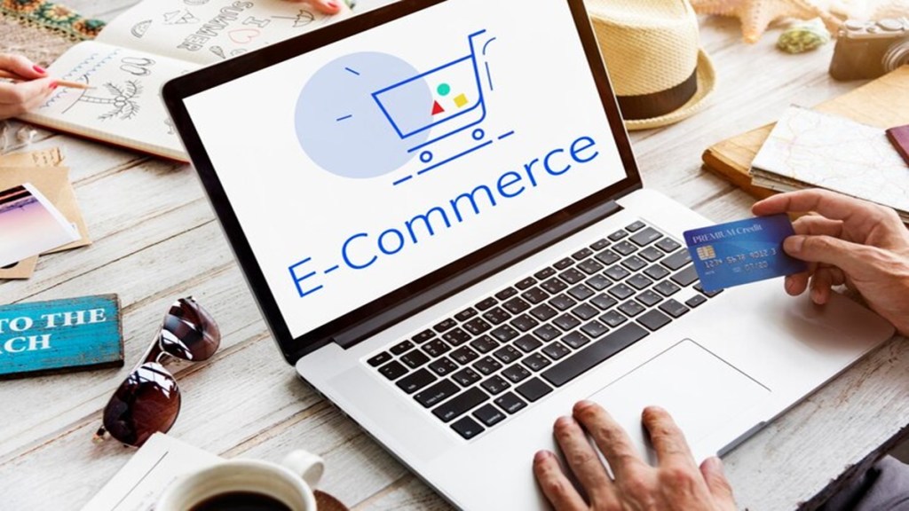 Industry, Ecommerce, fashion, electronics, q-commerce, consumers, GMV