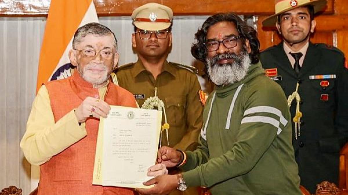 JMM's Hemant Soren stakes claim to form government in Jharkhand, set to take oath on November 28