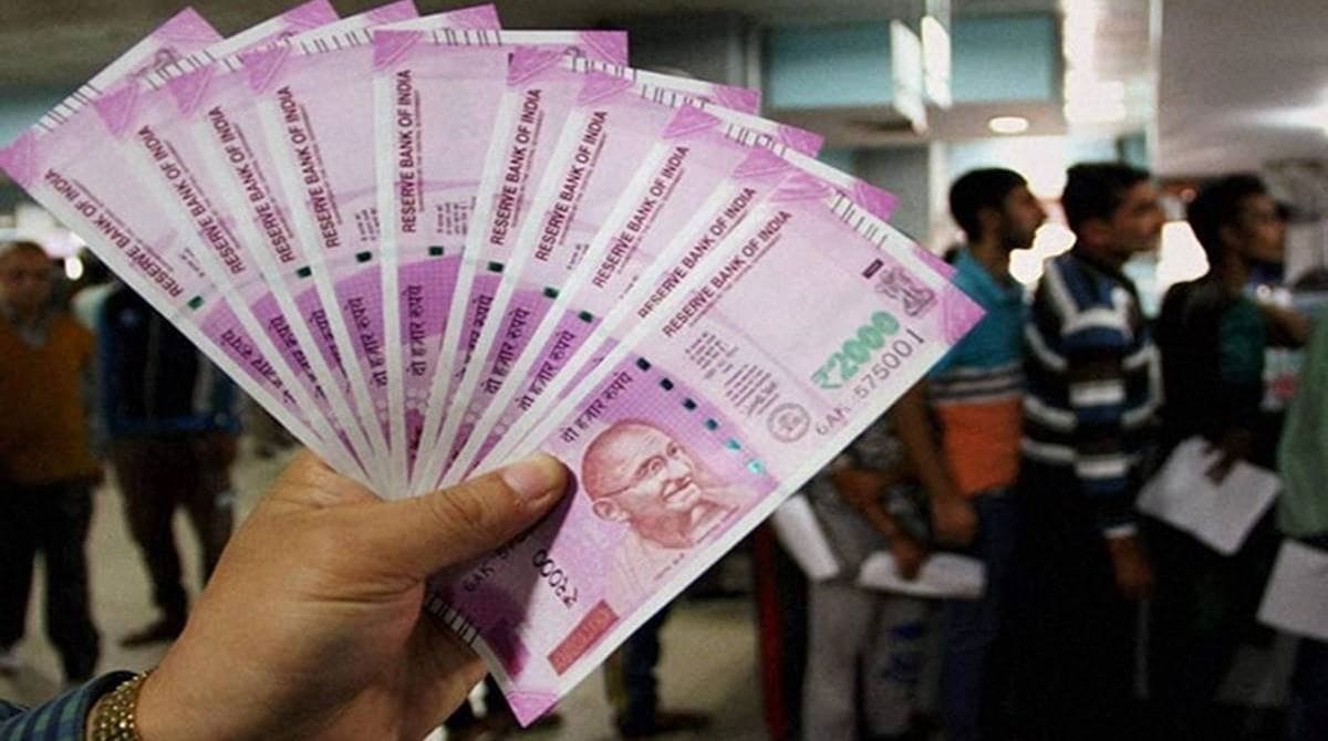 Still holding Rs 2000 notes? Find out where and how to exchange them now