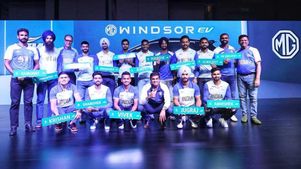 olympic winners get mg windsor