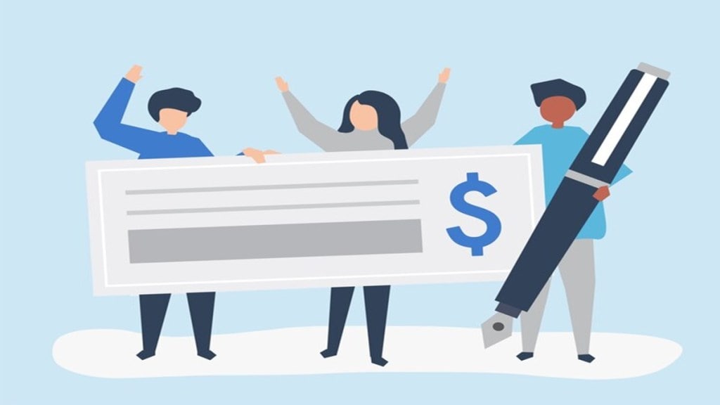pay, pay cheque, industry, GCC, salaries, tech, non-tech, basic salary, average salary