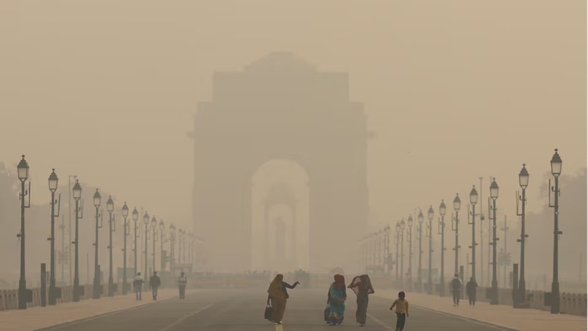 Delhi air pollution to hurt traders with 20% estimated business loss: CAIT