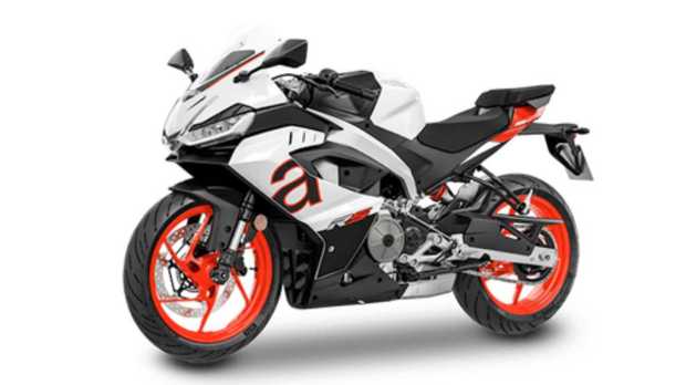 aprilia tuono 457 vs rs 457