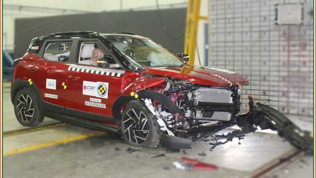 mahindra xuv 3x0