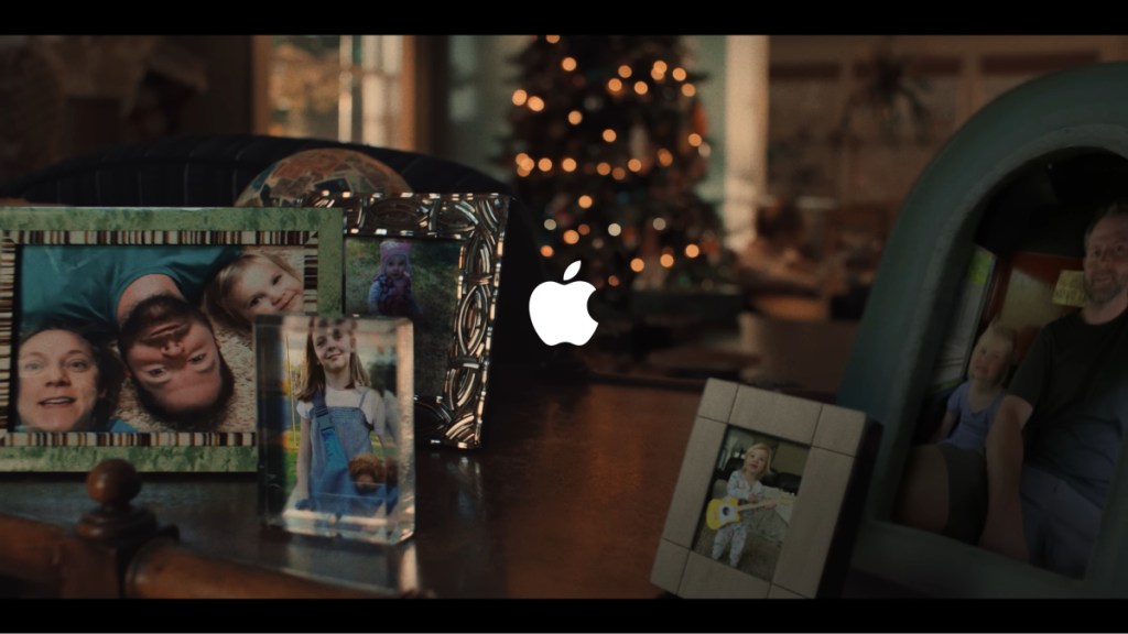 Apple AirPods Pro 2 hearing aid