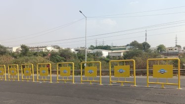 Barricades by Dana to assure road safety