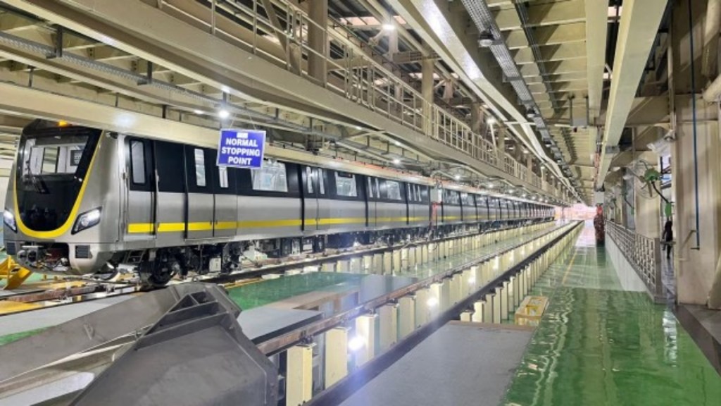 Bengaluru Metro Yellow Line update, Bengaluru Metro driverless train, Titagarh Rail Systems Limited, BMRCL Yellow Line progress, Bengaluru Metro train delivery, Yellow Line RV Road to Bommasandra, Bangalore Metro 4RS-DM project, Titagarh first localised train set, Bengaluru Metro stainless-steel train, Hebbagodi depot train update, Bengaluru Metro train testing, Electronic City metro update, Bengaluru Metro operations January 2025, Bengaluru Metro train production ramp-up, CRRC Bengaluru Metro trains., Bengaluru metro stations