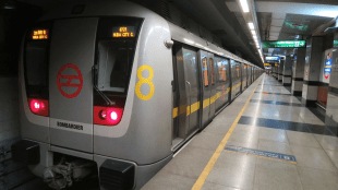 DMRC, Rajiv Chowk Metro Station, New Year Eve