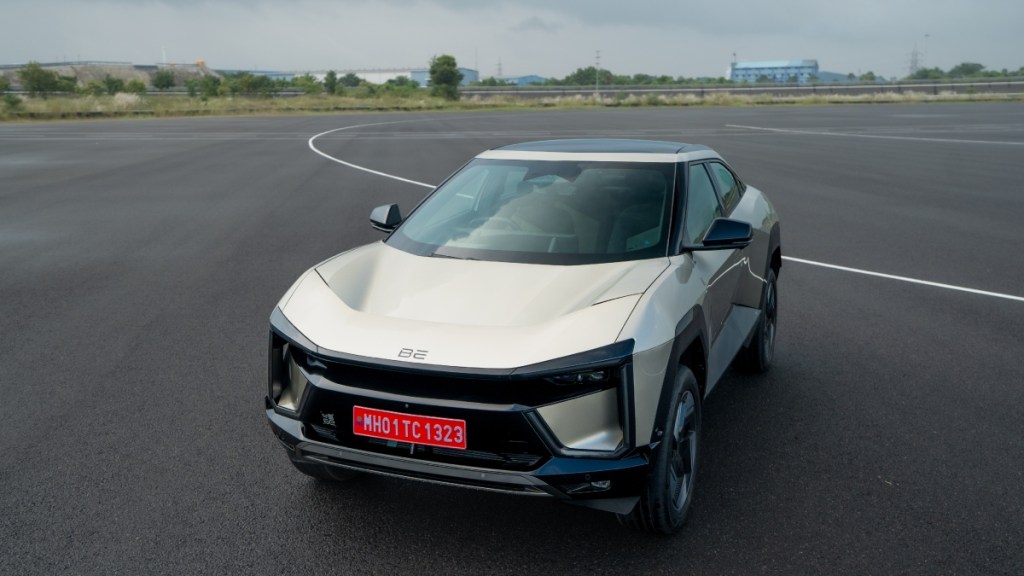 Mahindra BE