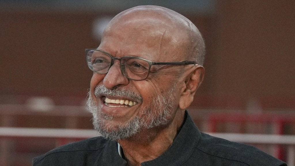 Filmmaker Shyam Benegal during the release of a special postal cover to mark Film Heritage Foundation's 10th anniversary, in Mumbai. Benegal passed away on Monday, Dec. 23, 2024 in Mumbai. He was 90. (PTI Photo/Shashank Parade)