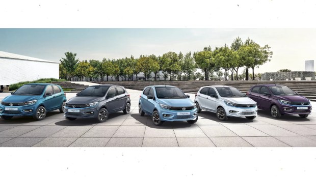 Tata Tiago EV colours